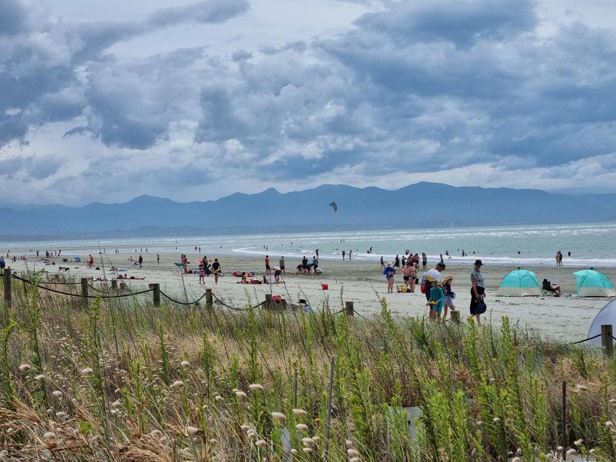Tahuna Beach Holiday Park Нелсън Екстериор снимка