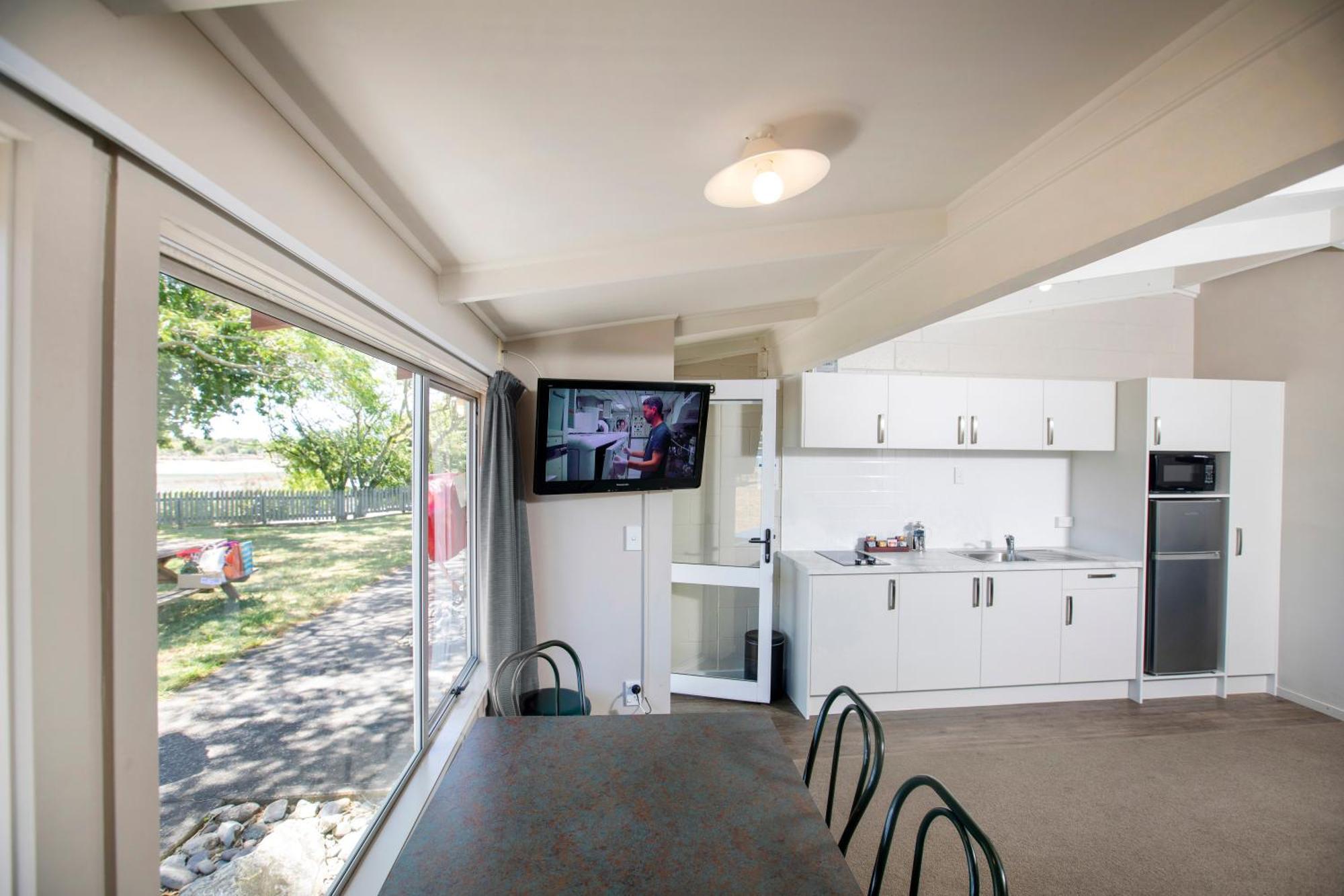 Tahuna Beach Holiday Park Нелсън Екстериор снимка