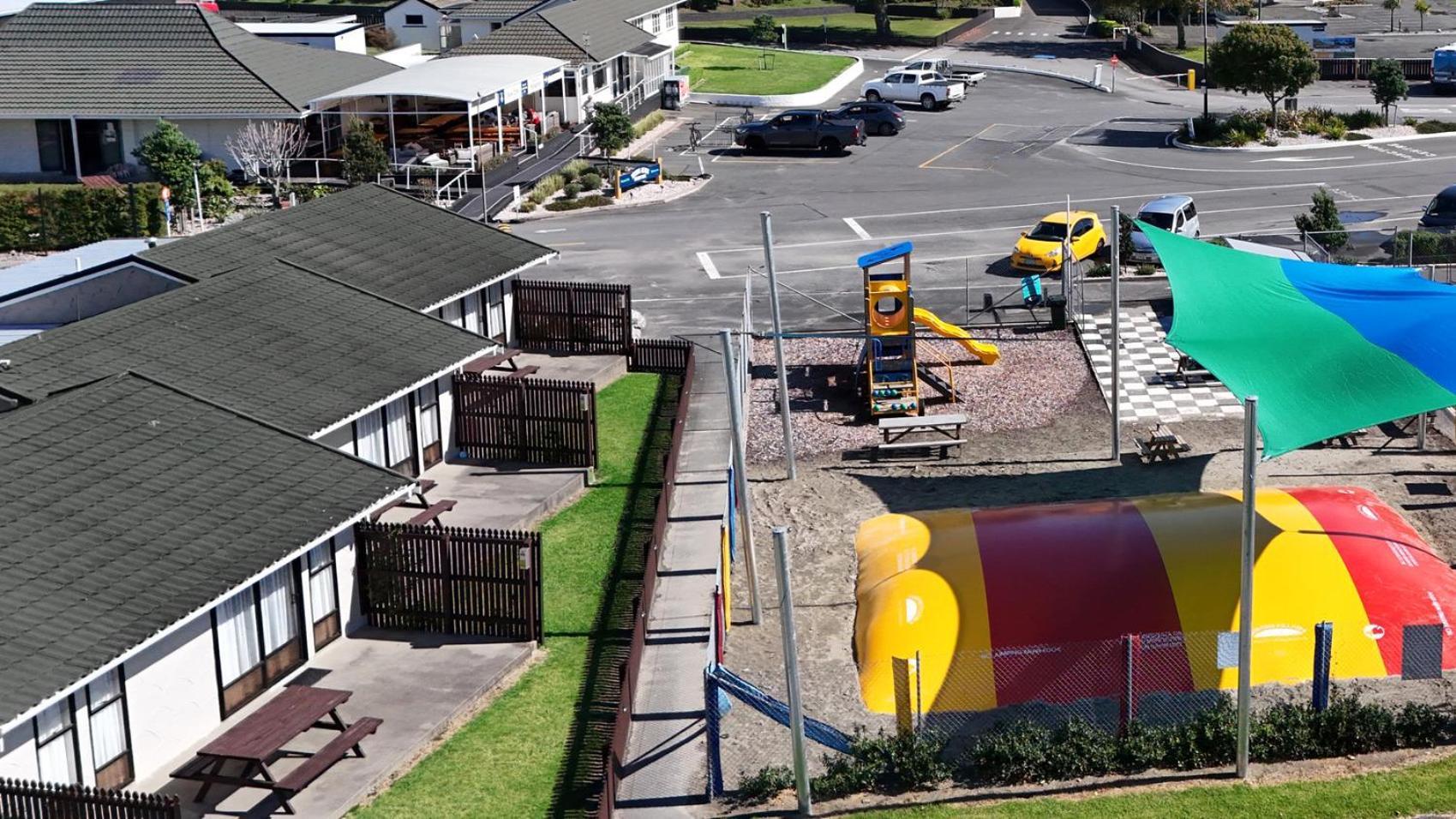 Tahuna Beach Holiday Park Нелсън Стая снимка